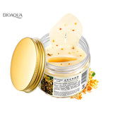 Mini Mascarillas Oro con Colágeno para hidratar y rejuvenecer el contorno de tus ojos antes de dormir.